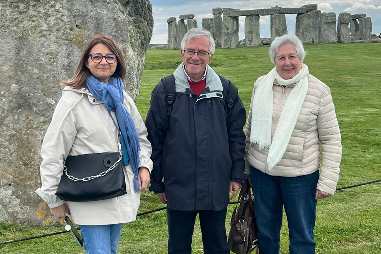 Excursão de carro particular a Stonehenge e ao Castelo de Windsor saindo de Londres