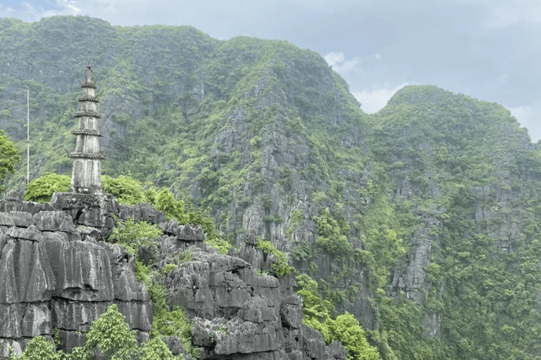 Ninh Binh Day Tour to Hoa Lu Tam Coc and Mua Cave