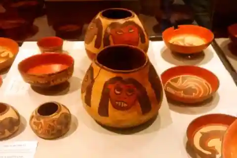 Nazca : Musée Antonini + Ateliers de céramique et d'orfèvrerie