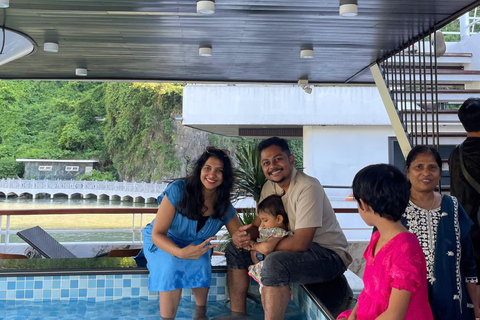 Hanoi: Ha Long Bay Day Cruise with Lunch, Cave & Kayaking Pick up in Hanoi old quarter