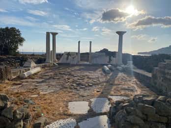 Karpathos: Southern Island Villages Guided Tour with Lunch