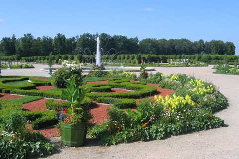 From Riga: Bauska Castle & Rundāle Palace Half Day Trip