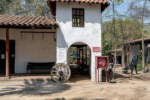 Private Tour durch Santiago mit einem lokalen GuideEine private Tour durch Santiago mit einem lokalen Führer