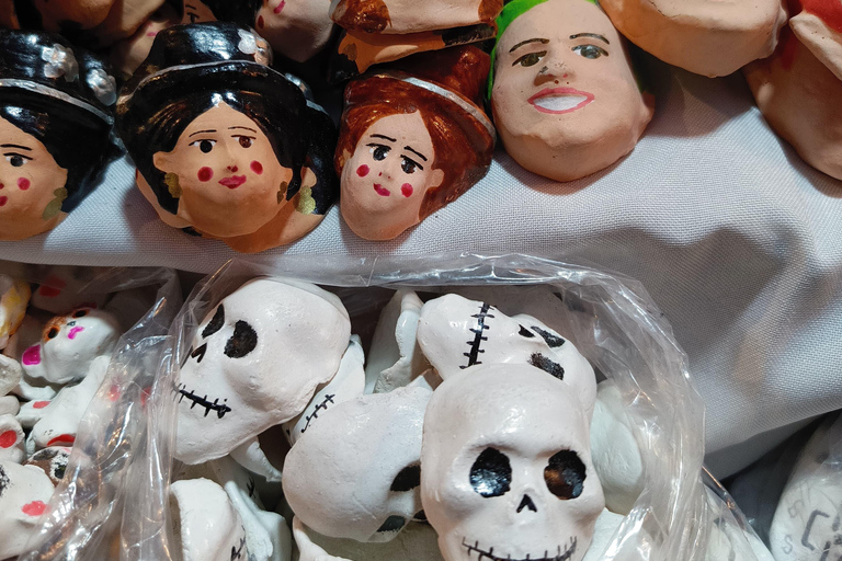 La Paz: Tag der Seelen – Friedhofstour mit EisDie Seelen kehren zurück: Friedhofstour mit Eis