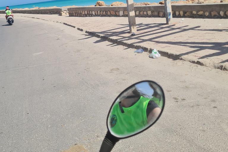 Djerba: Scooter tour of the island Full-day guided tour