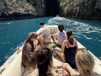 Vlorë : Grotte de Haxhi Ali et excursion en hors-bord à Karaburun