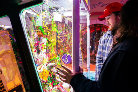 Houston: Meow Wolf - Radio Tave Ticket Houston: Meow Wolf's Radio Tave Ticket