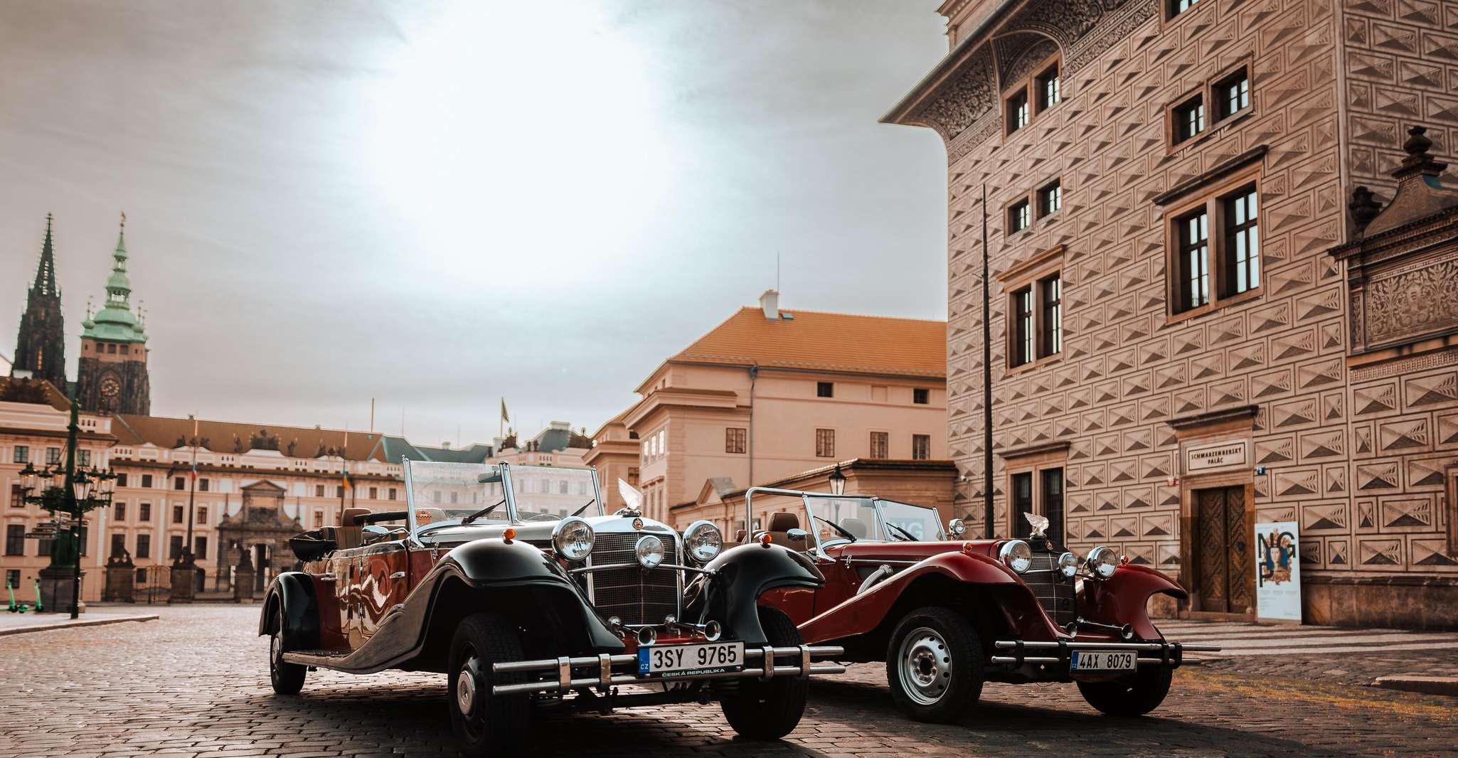 Prague: Old Town Private Vintage Car Tour