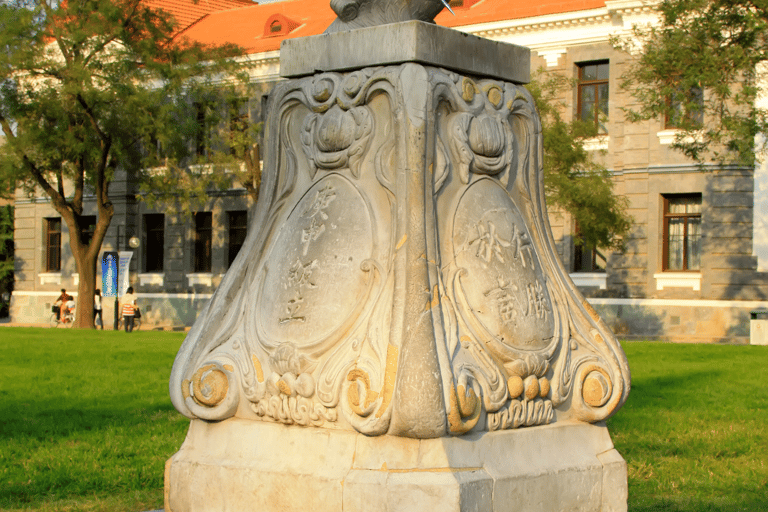 Beijing: Tsinghua University Student-Led Campus Tour