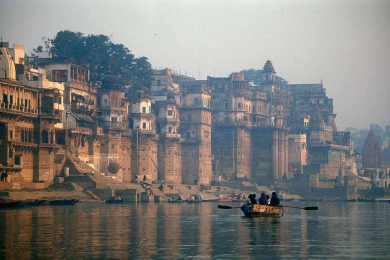 Full-Day Varanasi Tour: Spiritual Ghats & Temple Highlights