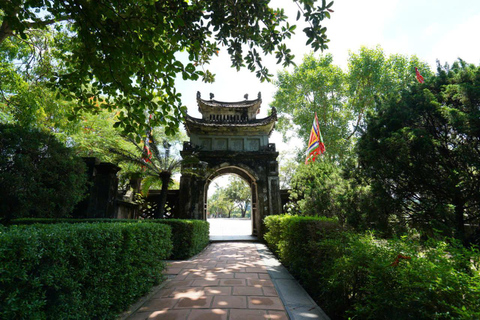 HOA LU - BAI DINH - TRANG AN - MUA-GROTTAN FRÅN NINH BINH