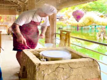 From Hoi An: Market Tour, Basket Boat Ride and Cooking Class