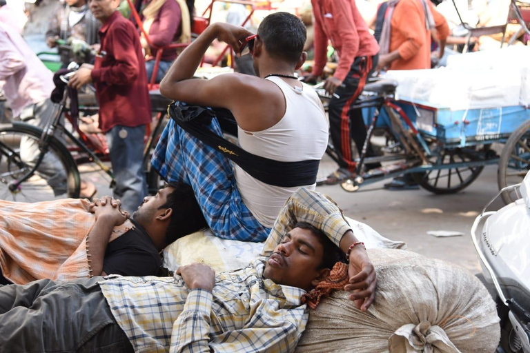 Delhi: Stare i Nowe Delhi - całodniowa lub półdniowa wycieczka z przewodnikiemStare i Nowe Delhi: całodniowa wycieczka (tylko samochód, kierowca i przewodnik)