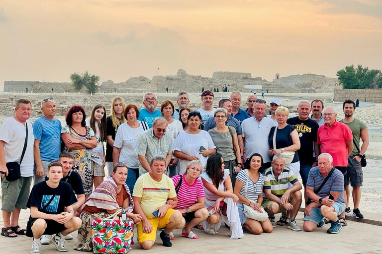 From Manama: Bahrain Full-Day Tour by Luxury Bus