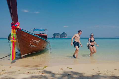 Ko Lanta: Klassisk Longtail-båttur till 4 öar med lunchKo Lanta: Klassisk båttur med lång svans och lunch på 4 öar