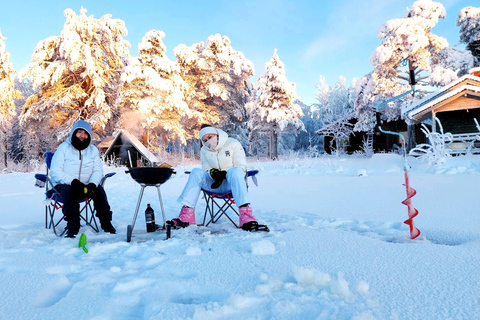 Aventura de pesca en hielo en Levi con sopa de salmón