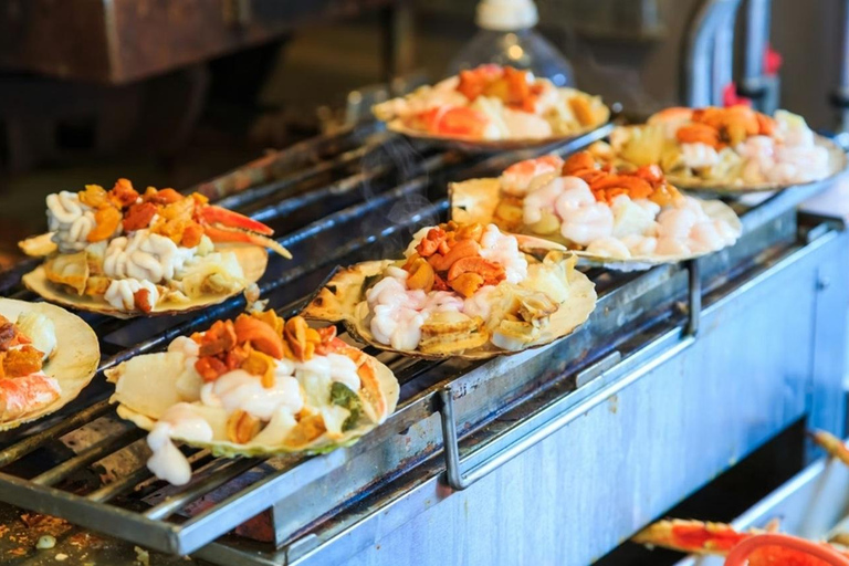 Tokyo: Tsukiji Fish Market Tour, TeamLab Planets & Subway 9:00 AM Tsukiji Tour & TeamLab Entry (12:30-16:00)