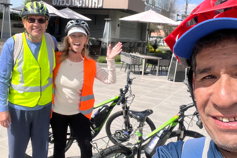 Quito: e-Bike City Tour electric bicycle