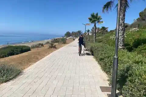 Estepona: Premium bike tour Estepona to Marbella 75 km