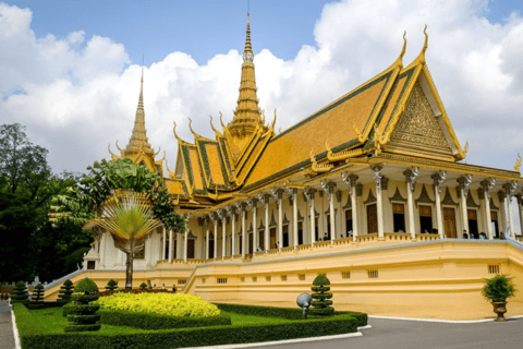 Best of Phnom Penh: Half-Day Private City Tour