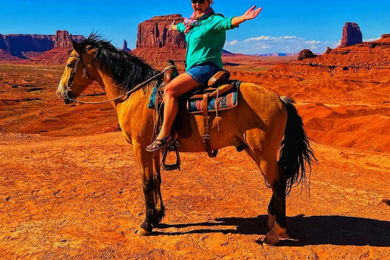 From LA: 7 Southwest Wonders in 5 Days — Small-Group Tour 4 people in 1 Hotel Room