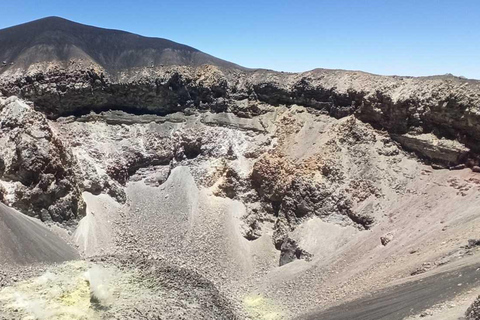 Arequipa: Caminhada privada de 2 dias/1 noite no vulcão Misti.