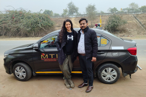 Delhi nach Agra Taxi Service