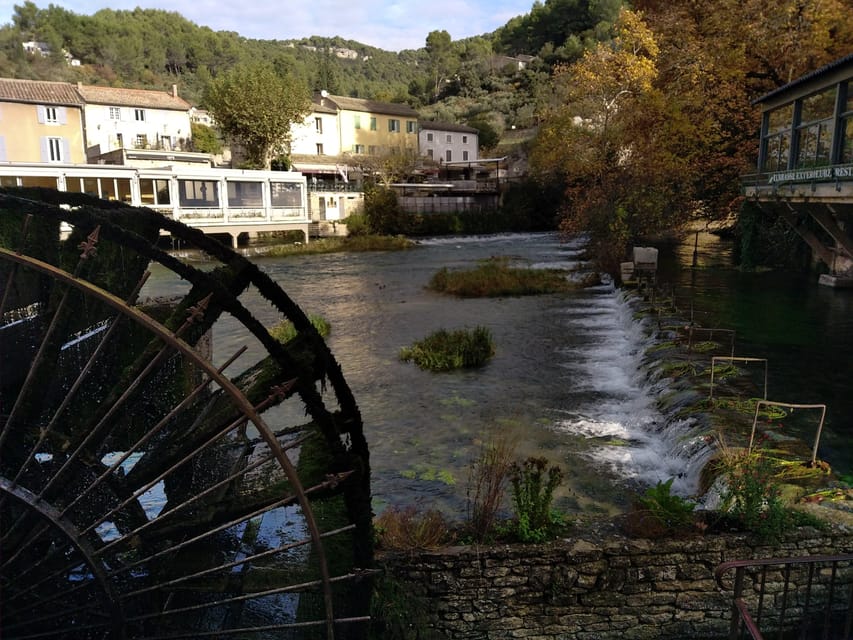 Avignon demijournée dans 3 villages de Provence GetYourGuide