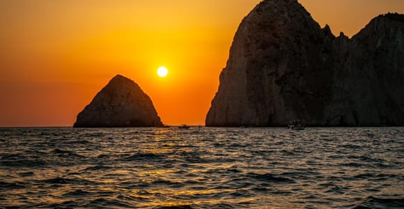 Zakynthos: Turtle-Spotting Sunset Cruise with Swim Stops