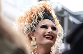 Hamburg St. Georg: Stadtführung mit Drag Queen Julia Wonder