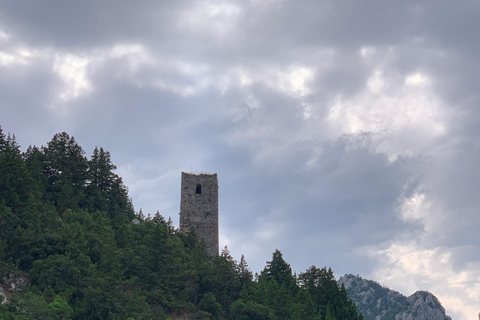 La Cresta de Parnon: caminos antiguos, naturaleza y pueblos locales