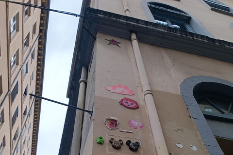 Lyon - gatukonst Gatukonst i stadsdelen Croix Rousse