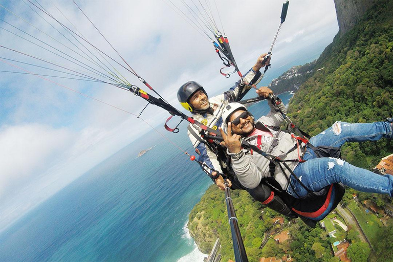 Rio de Janeiro: Paragliding with Hotel Transfers