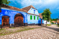 Day trip in Transylvania -Viscri , Saschiz and Sighisoara - Housity