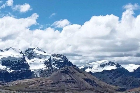 Glaciar Pastoruri - Um dia de gelo e aventura