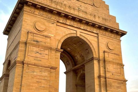 Delhi: Akshardham 2-Hour Guided Evening Light & Sound Show Akshardham Tour with Guide + Car