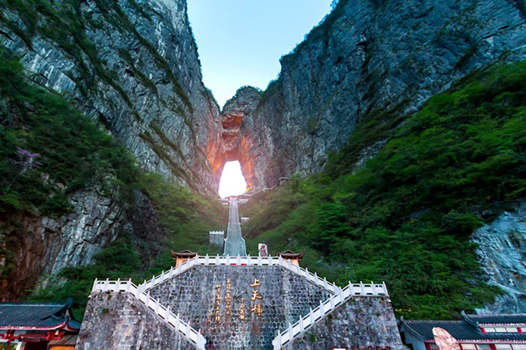 Zhangjiajie 1 Day Tour Glass Bridge & Tianmen Light Show
