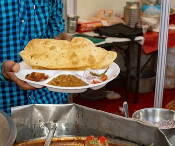 Shimla Street Food Crawl (tour guidato di degustazione di cibo di 2 ore)