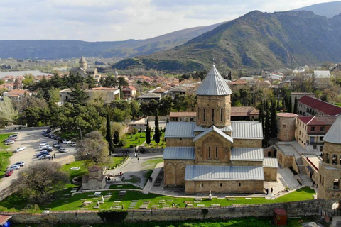 Mtskheta senza tempo: Jvari e Samtavro