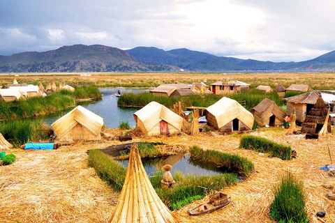 Excursão de meio dia Ilhas Uros | Puno