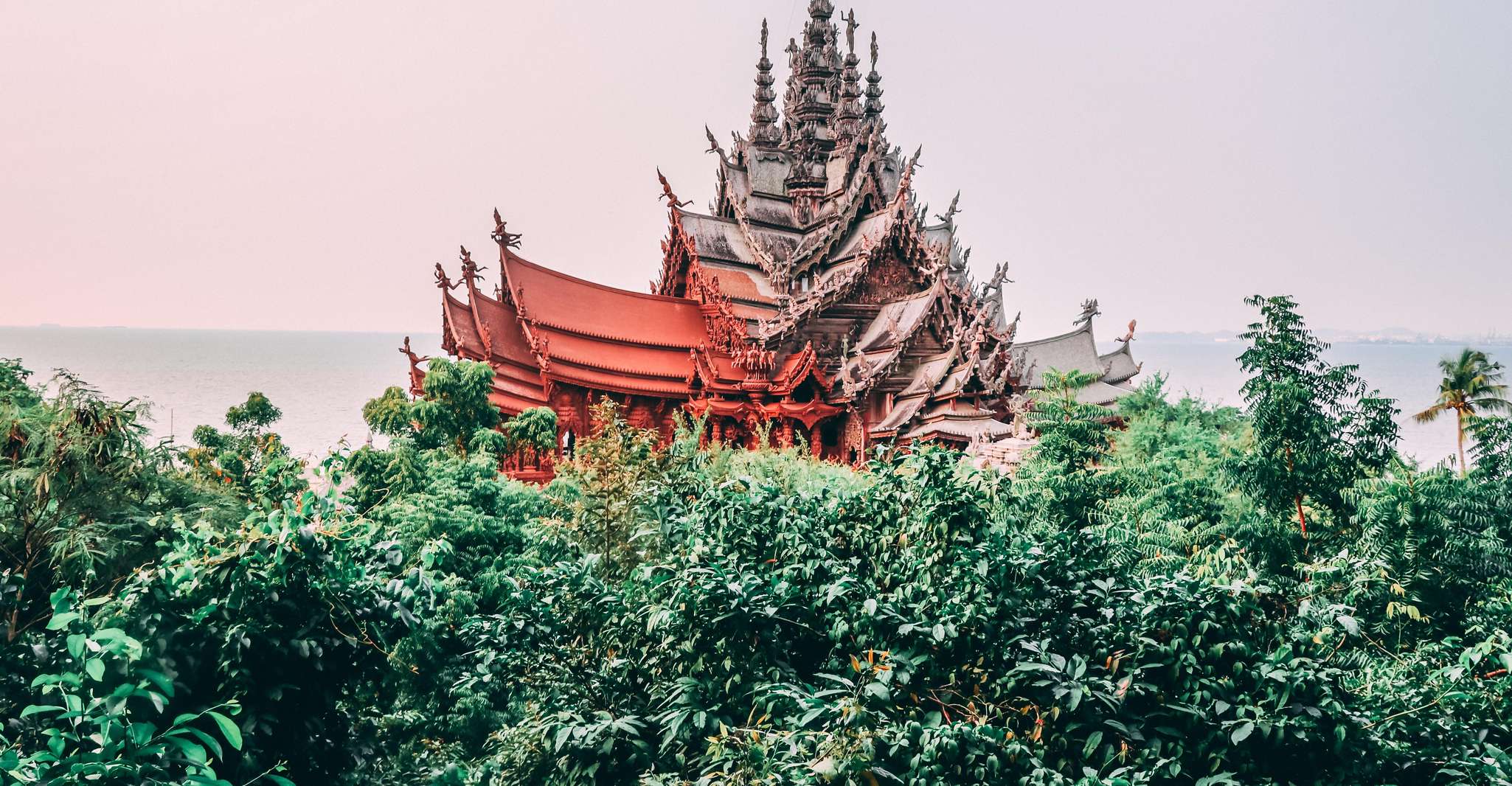 Bangkok: Sanctuary of truth Tour