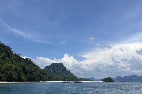 Krabi Classic 4-Island Tour with Snorkeling & Hotel Pickup Speedboat 4-Island Tour–（Excludes Post-Sun Care Spa）