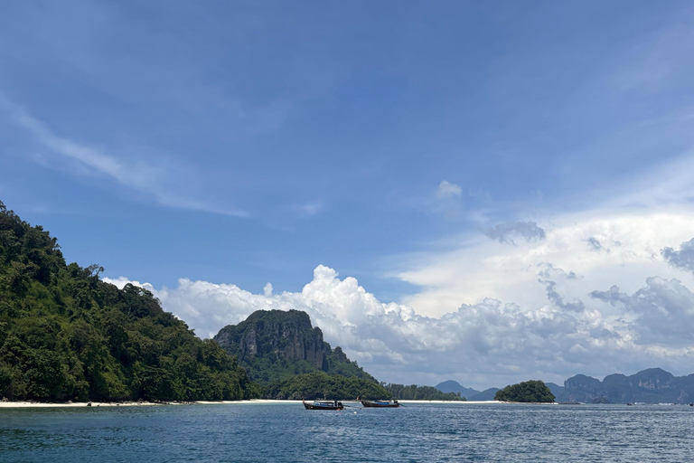 Krabi Classic 4-Island Tour with Snorkeling & Hotel Pickup Speedboat 4-Island Tour–（Excludes Post-Sun Care Spa）