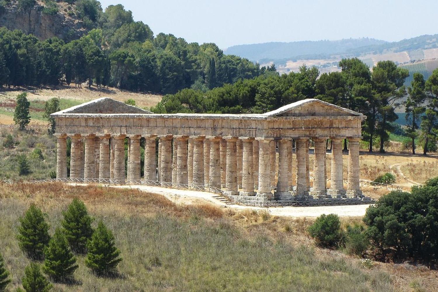 Ab Palermo: Tagesausflug Erice, Salinen und Segestasta