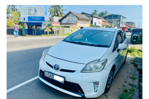 Taxi privato - Aeroporto di Colombo a Galle/Unawatuna/AhangamaTaxi privato - Dall&#039;aeroporto di Colombo a Galle/Unawatuna/Ahangama