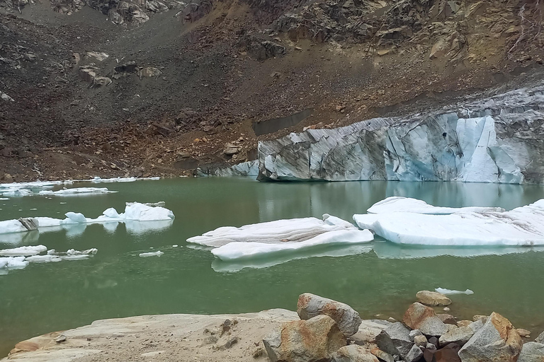 Laguna Rocutuyoc and Honkopampa Ruins Private Service