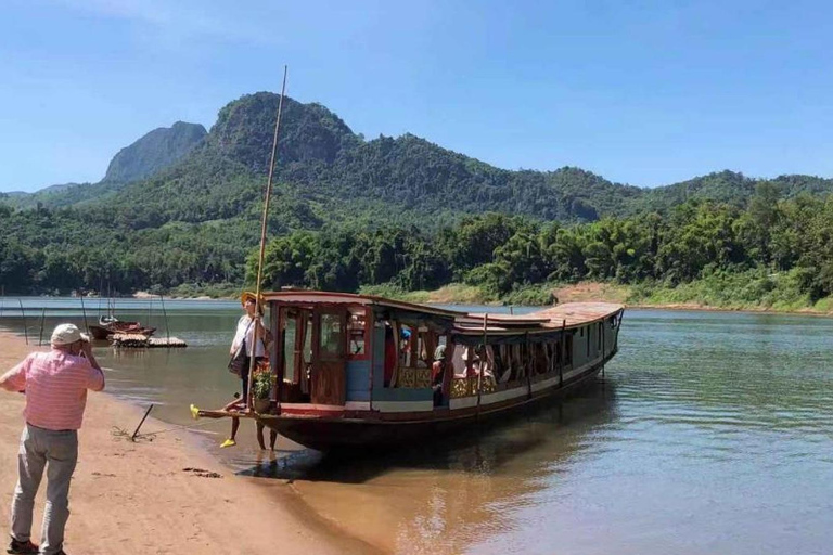 Chiang Rai: viaggio di 3 giorni e 2 notti in barca lenta a Luang Prabang