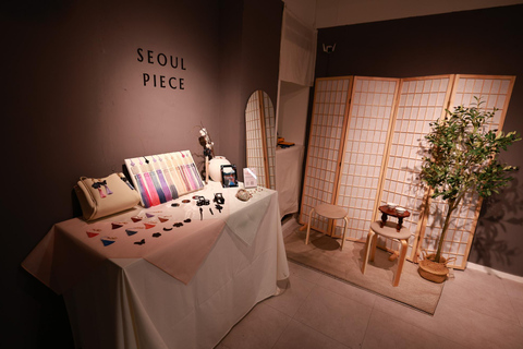 Seoul: Mother-of-Pearl Jewelry Workshop in Myeong-dong Option B: Wearable Memory (Hanbok Accessory)