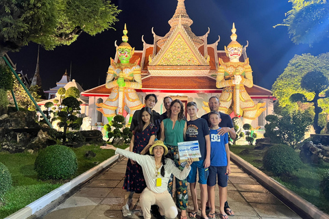 Excursión nocturna en Tuk-Tuk por Bangkok con comida callejera en Chinatown