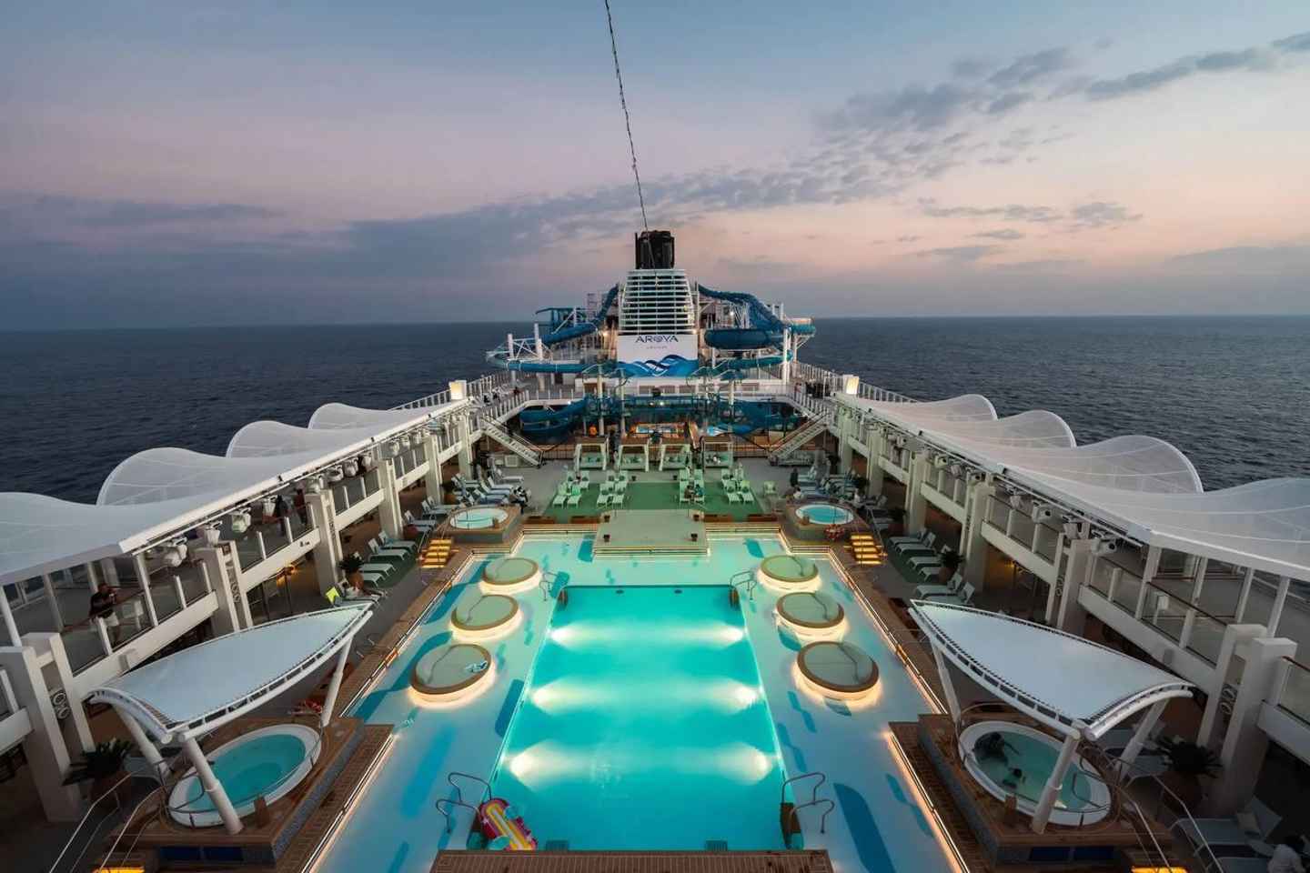 Jeddah: Arroya Cruise & Jeddah Al-Balad Tour (2 nights) - Jeddah: Arroya Cruise & Jeddah Al-Balad Tour (2 nights)